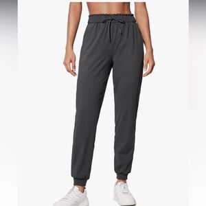 Women's CRZ YOGA joggers